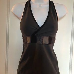 Lululemon V tank